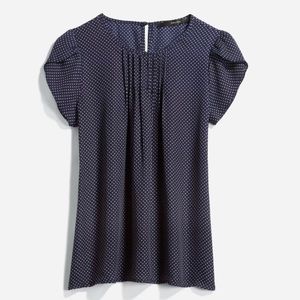 Fun2fun tulip sleeve blouse